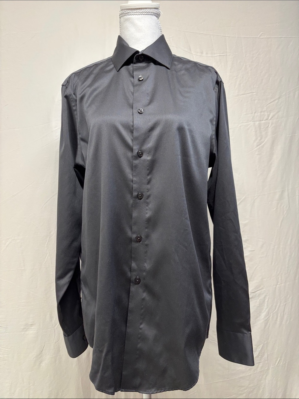 Calvin Klein Men's Charcoal Gray Long-Sleeve Dress Shirt
